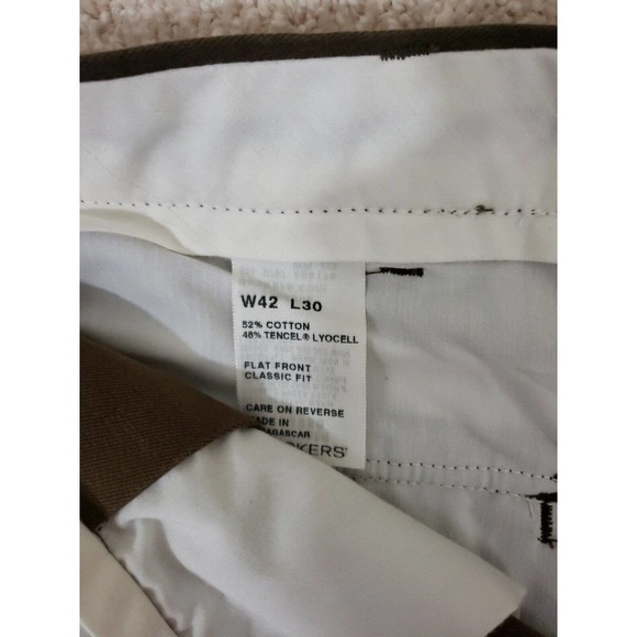 DOCKERS ~Men's 42×30~ Plush Twill Cotton Chino Pants Classic Fit Flat Front. - Picture 4 of 16